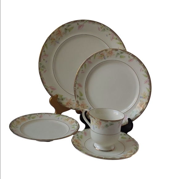 MIKASA MORNING GLORY 5 PC DINNERWARE SETTING FOR 1 - Picture 1 of 5